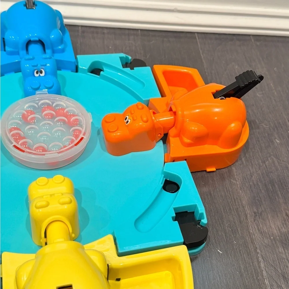 Hasbro Hungry Hungry Hippos Feeding Frenzy Game Kids Toddlers
